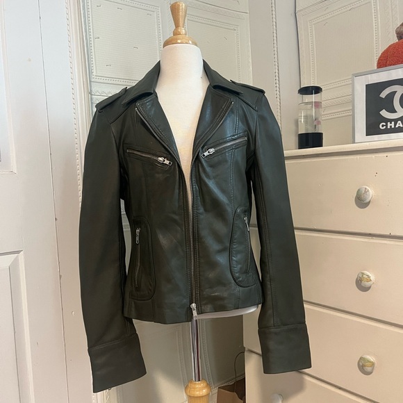 Carrie Hoxton Jackets & Blazers - Vintage Forest Green Genuine Leather Moto Jacket Carrie Horton Size 14